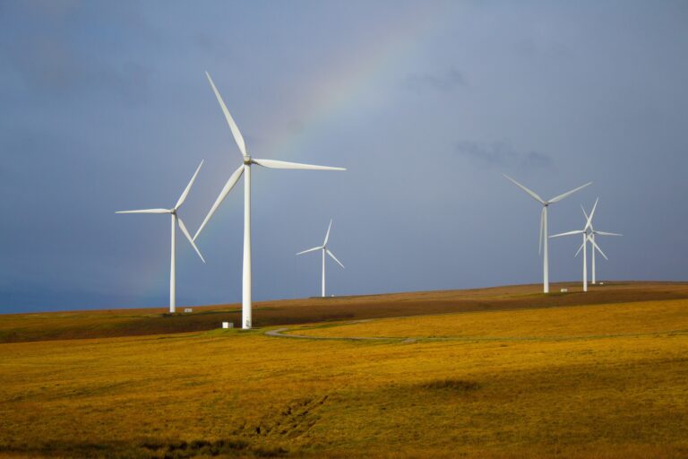 windmills-5643293_1920